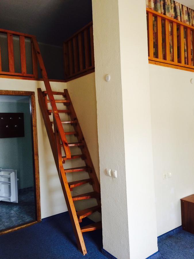 Samshit 555 Hotel Oczamczyra Zewnętrze zdjęcie